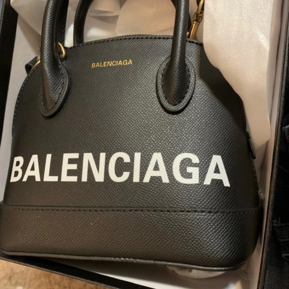 Black balenciaga purse
